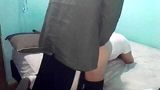 i fuked her doggy on a cold day in the double bed, it was awsome