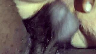 Casada Dando O Cozinho