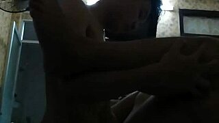 OMG, gay Viet FB Le Anh Kien fucks hard in bareback action! 😲