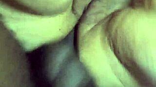 Casada Dando O Cozinho