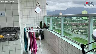 Câmera De Segurança - Empregada Safada Com Bunda Enorme!