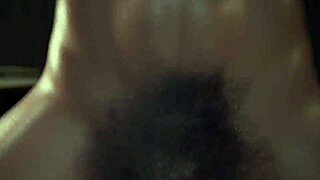 冲击钻猛干Brittney White的阴部，在颜射牛仔骑乘中