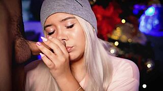 college girl with big butt shakes it online for cash, wanna see?