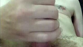 punhetas e gozadas no rosto e boca de lindas mulheres a i generated