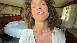 Stepmom Can Tell You're Nervous About Anal Creampie on Holiday