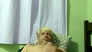 chatting about a gay sex boy