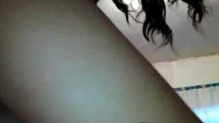 Prueba de amor anal doloroso, quiso que su primera vez fuera inolvidable y se la cogen hasta de cabeza por el hoyo equivocado 😩