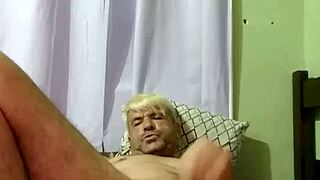 chatting about a gay sex boy