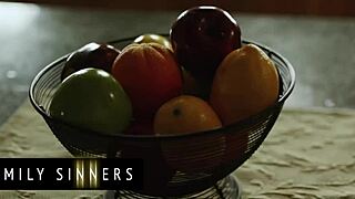 Family Sinners - Jessie Saint Fucks Stepbrother After Watching Him Naked!