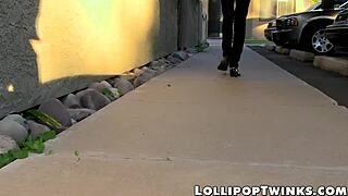 Robbie anthony slides his big cock in skinny twinks asshole