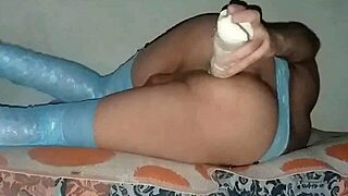 Sofi black stretches her ass with a big toy in lingerie 😏