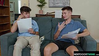 College tutor makes twink sing
