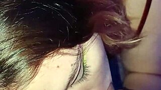 Desconocida sola pide acompañarla y le rompo el culo con creampie anal!