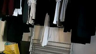 i'm fucking with big cocks to music, assfucking and handjobs