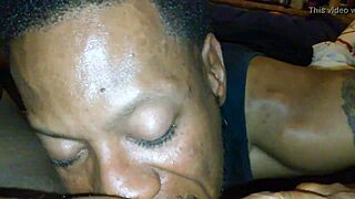 She Requested Pussy Eating In Homemade Scene