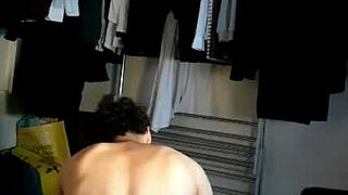 i'm fucking with big cocks to music, assfucking and handjobs