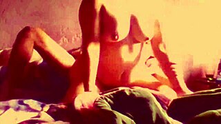 Listen to this mature woman express her feelings freely.