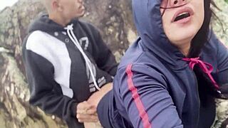 Novinha Rabuda Caught On The Beach