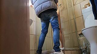 OMG! Caught my stepsister with stepmom’s see-thru dildo in the shower 😳