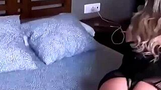 swinger couple, wanna fuck together and swap partners tonight?