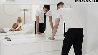 Candee Licious naidaa neitsyt parhaan kaverin vuosien anelun jälkeen?