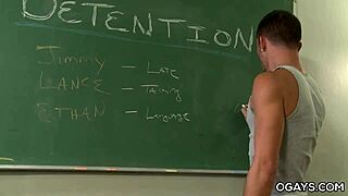 gay threesome with deepthroat and big cock in classroom