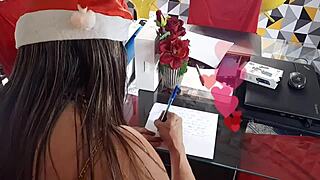 Waiting for peru de natal delivery with cute flashing