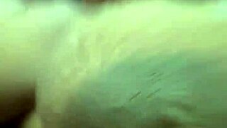 Busting a huge load inside my girlfriend's pussy