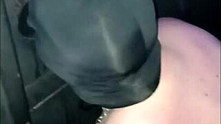 Maîtresse Kantalis SLAPS her esclave's ASS in AMAZONES!