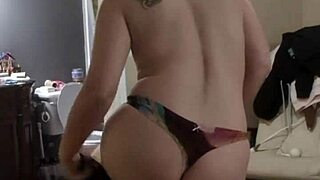 Subsecretary undresses during workout session