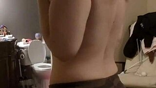 Subsecretary undresses during workout session