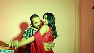 Indian Trans Bhabhi in Horny Loving Sex Close-Up