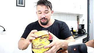 Eating The Biggest Burger King On X Videos