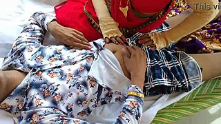 कामवाली कांताबाई उर्फ मुस्कान भाभी को मकान मालिक ने थुक लगाकर गांड और चुत चोदी।