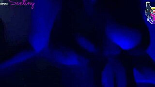 eu vi minha esposa de coleira com o negao dotado e cheguei na balada ela deu pra todo mundo