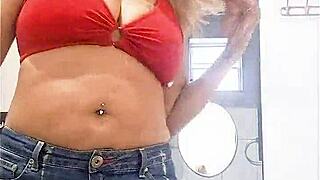 I met a fan at the motel for a quick recording