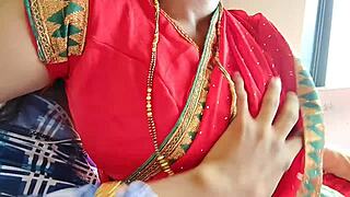 कामवाली कांताबाई उर्फ मुस्कान भाभी को मकान मालिक ने थुक लगाकर गांड और चुत चोदी।