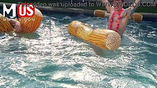 i can’t beleive this jerkaoke summertime orgy got me bent over. madison morgan n rosalyn sphinx r wild!