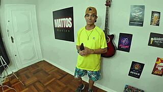 Old Man Goes Crazy to FUCK Latina's Big Ass!