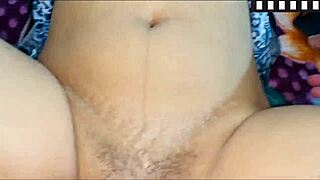 Chica with hairy pussy sucking dick and fucking well in homemade latina video