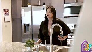 hey, stepmom london rose caught me spying on her in the kitchen