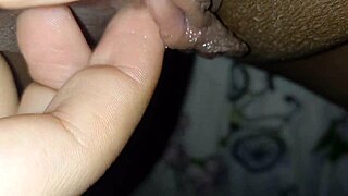 wet big pussy, umm, so juicy, can’t stop teasin’ it