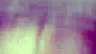 Close up comendo a buceta da putinha de perto pra voces