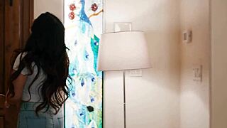 Faen! Vakker milf Sarah arabisk knullet av elevers stedfars enorme kuk