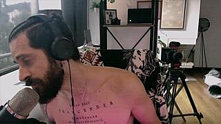 Polvo Eres! Tus Pies Son Mi Fetiche y Me Vuelven Loco!