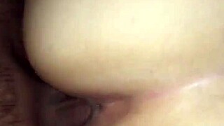 Meksikolainen pari nussi intohimoisesti hotellihuoneessa