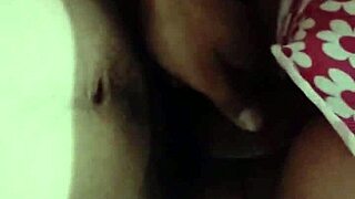 aurora practicing squats, looking so sexy in that dress 😍