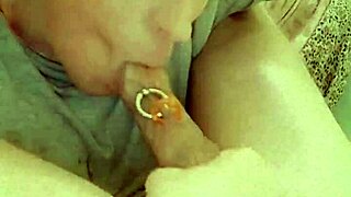 hey julia porn, how do you self-suck and cum in your own mouth so hot?