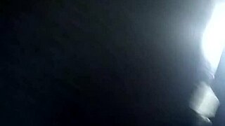 demarcus deans showcases his big ass in action