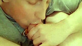 hey julia porn, how do you self-suck and cum in your own mouth so hot?